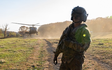 Connecticut National Guard soldiers take to the skies to battle Hawthorne fire in Berlin