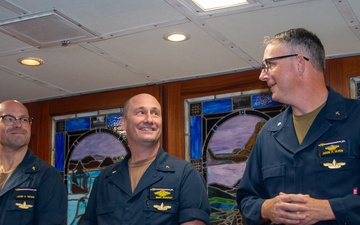 USS Ronald Reagan (CVN 76) Chaplains receive the Surface Chaplain Officer pin