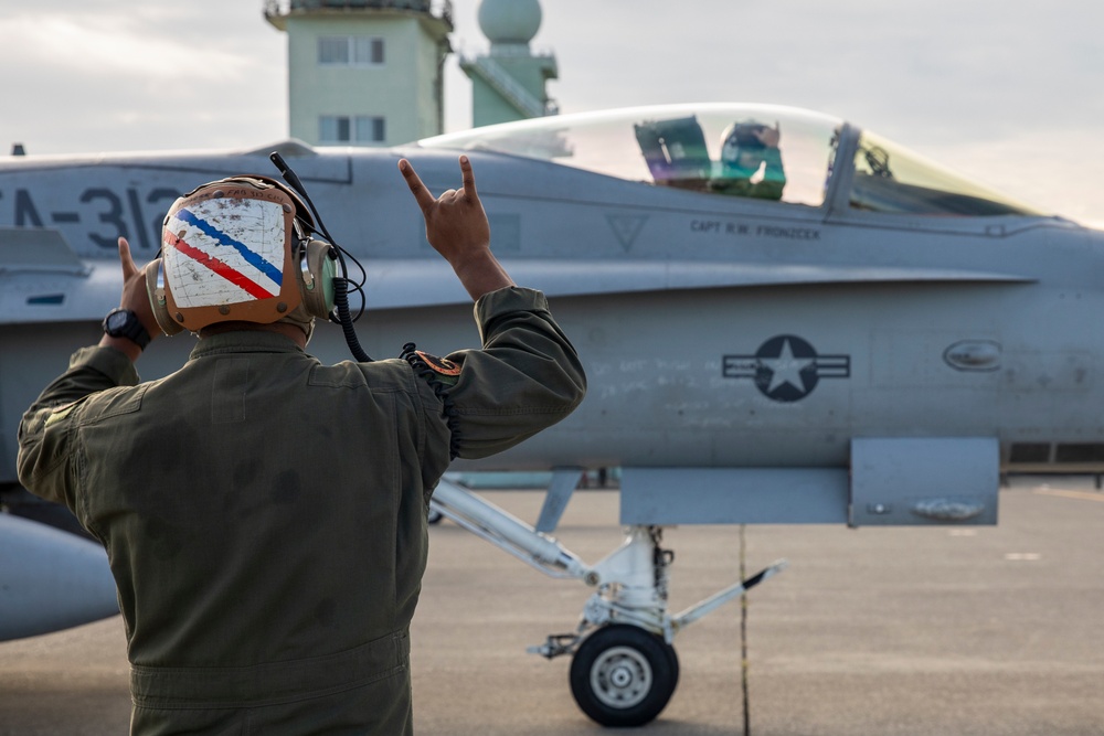 KS 25 | Jets with VMFA-312 begin flight operations out of Komatsu