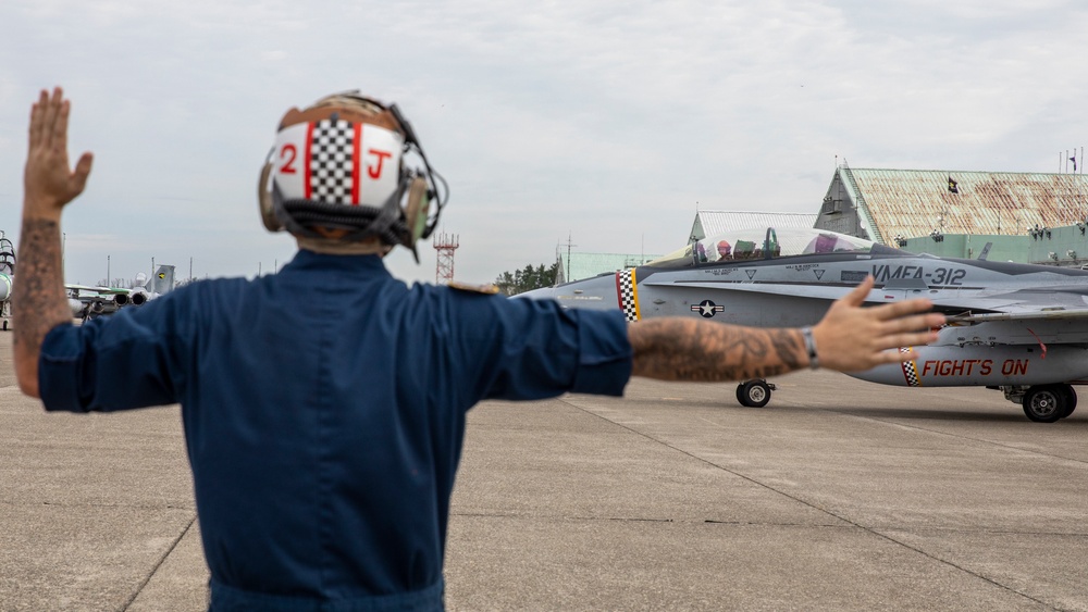 KS 25 | Jets with VMFA-312 begin flight operations out of Komatsu