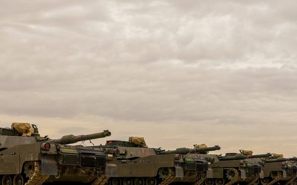 M1A2 SEPv3 Abrams tanks arrive in CENTCOM