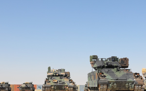 M1A2 SEPv3 Abrams tanks arrive in CENTCOM