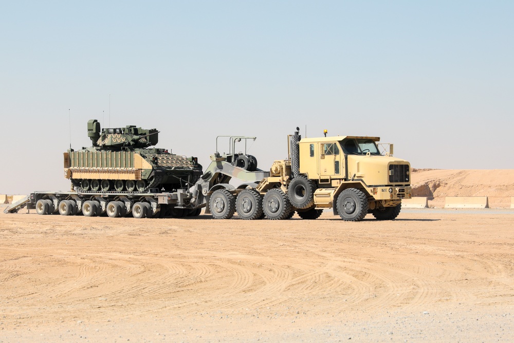 M1A2 SEPv3 Abrams tanks arrive in CENTCOM