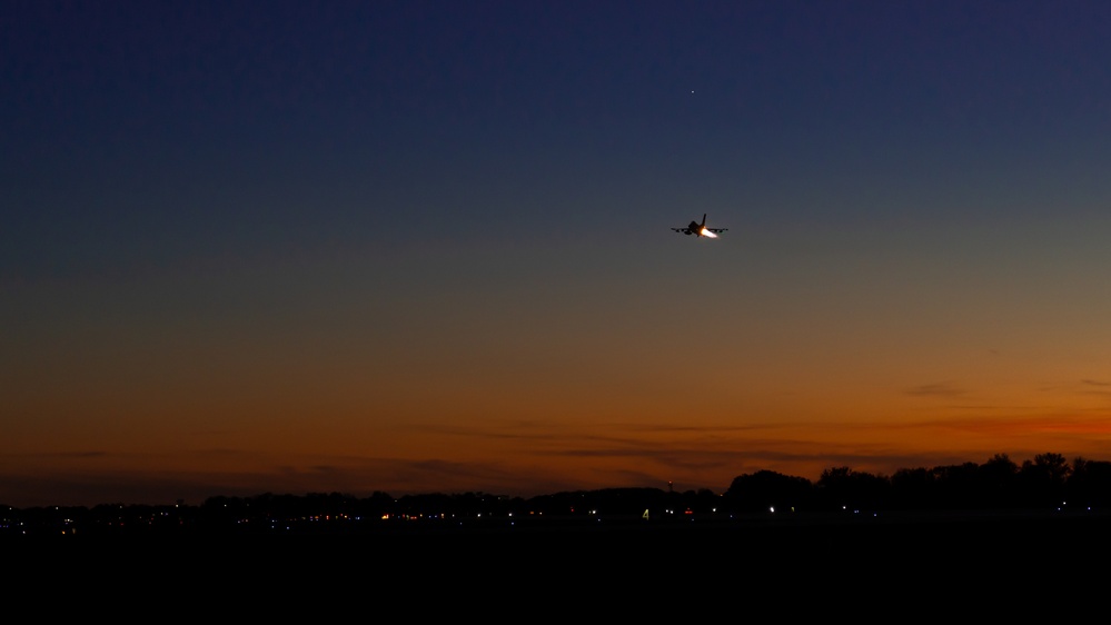 114th Fighter Wing conducts evening operations