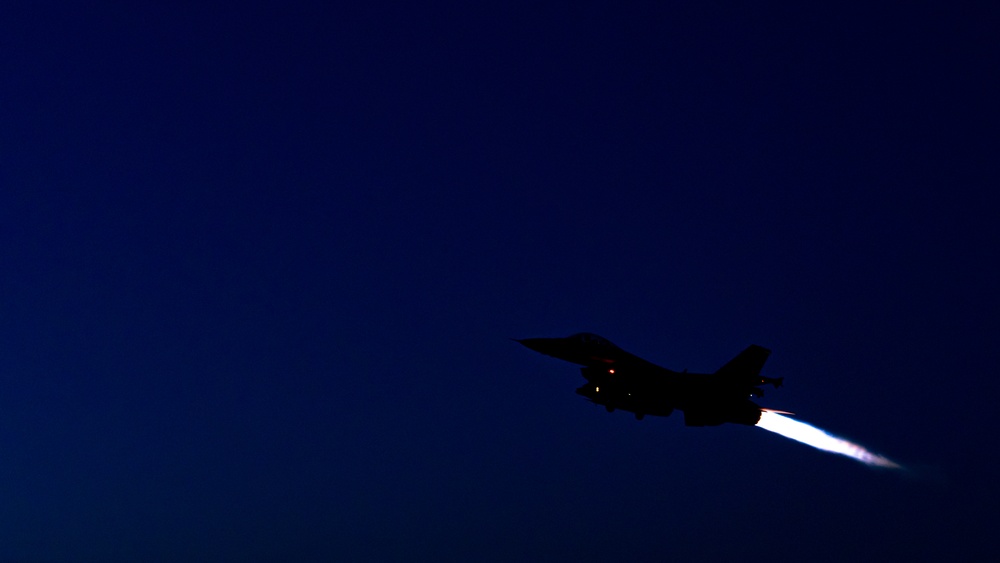 114th Fighter Wing conducts evening operations