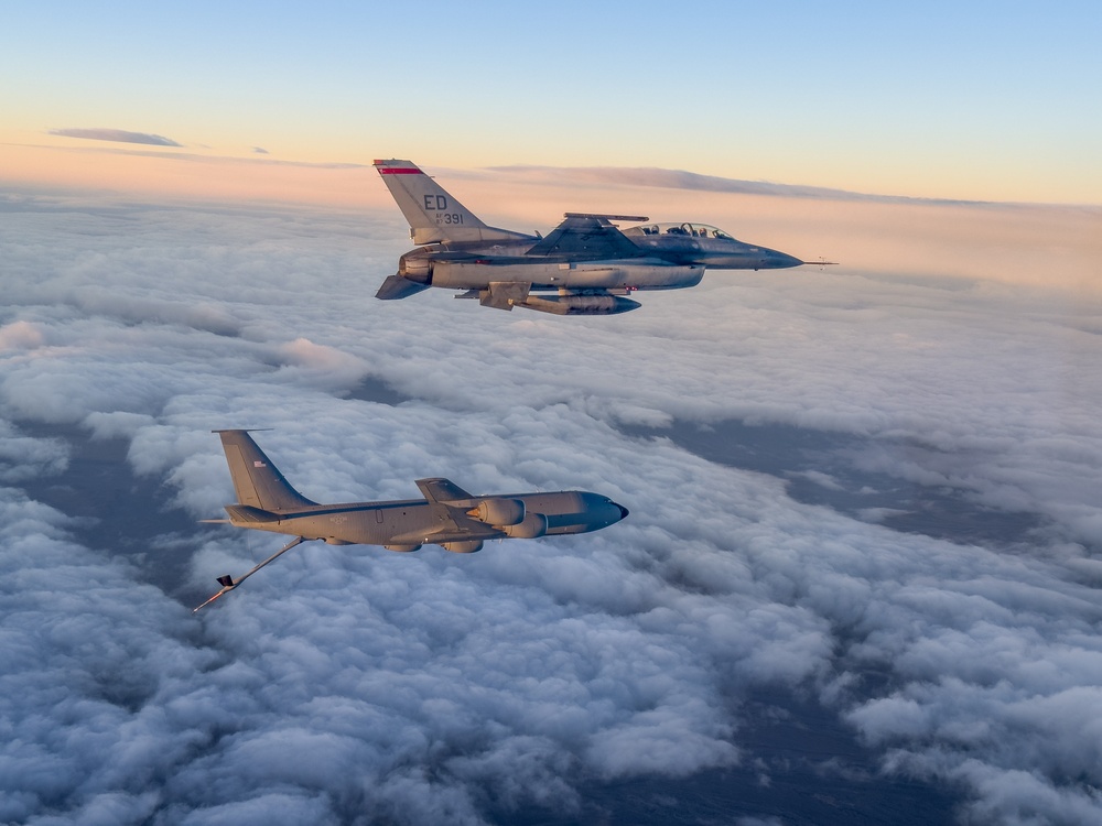 Edwards Aircraft Conduct Night Flight Test Mission