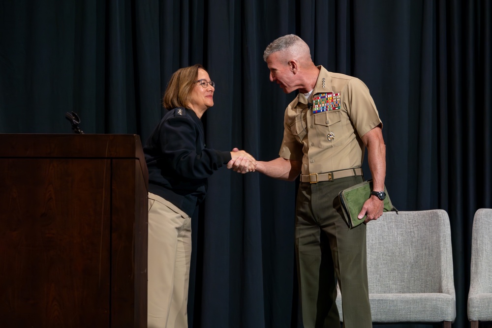 Commandant, Gen. Smith, Speaks at NFLEX