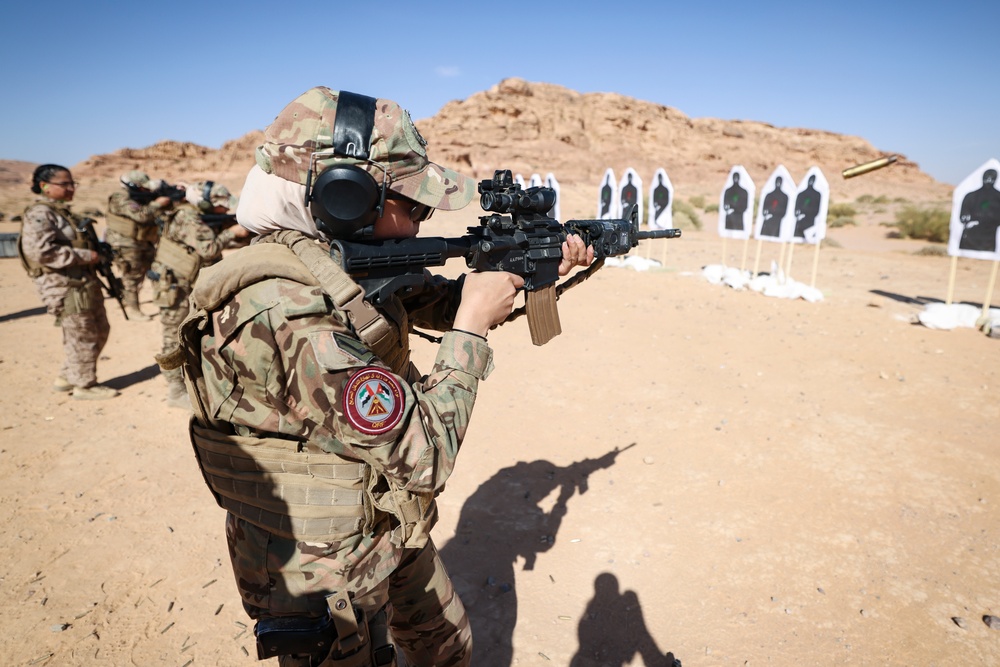 U.S. Marines, Jordanian Armed Forces conduct all-female marksmanship SMEE