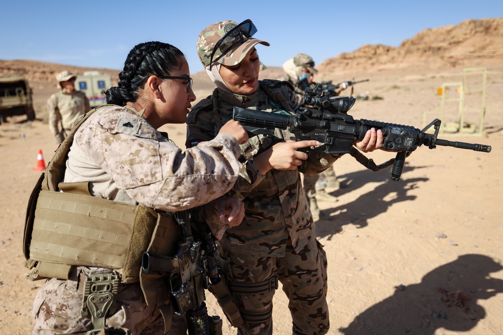 U.S. Marines, Jordanian Armed Forces conduct all-female marksmanship SMEE