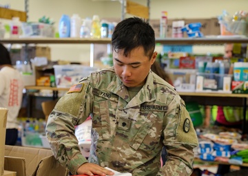 Guard Turns Local Mart into Distribution Point for Western NC Residents