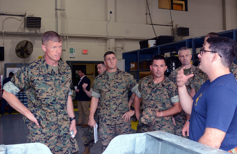 4th Marine Division Commanding General Visits NAVSCIATTS