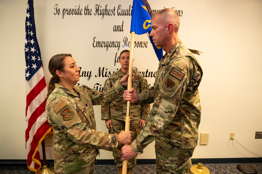 264th Combat Communications change of command