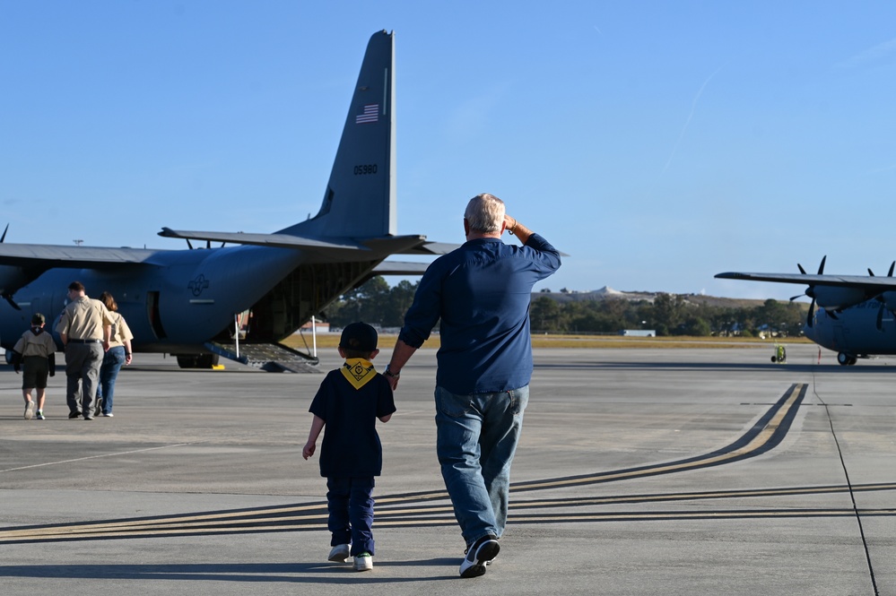 165th Airlift Wing welcomes Cub Scout group visit