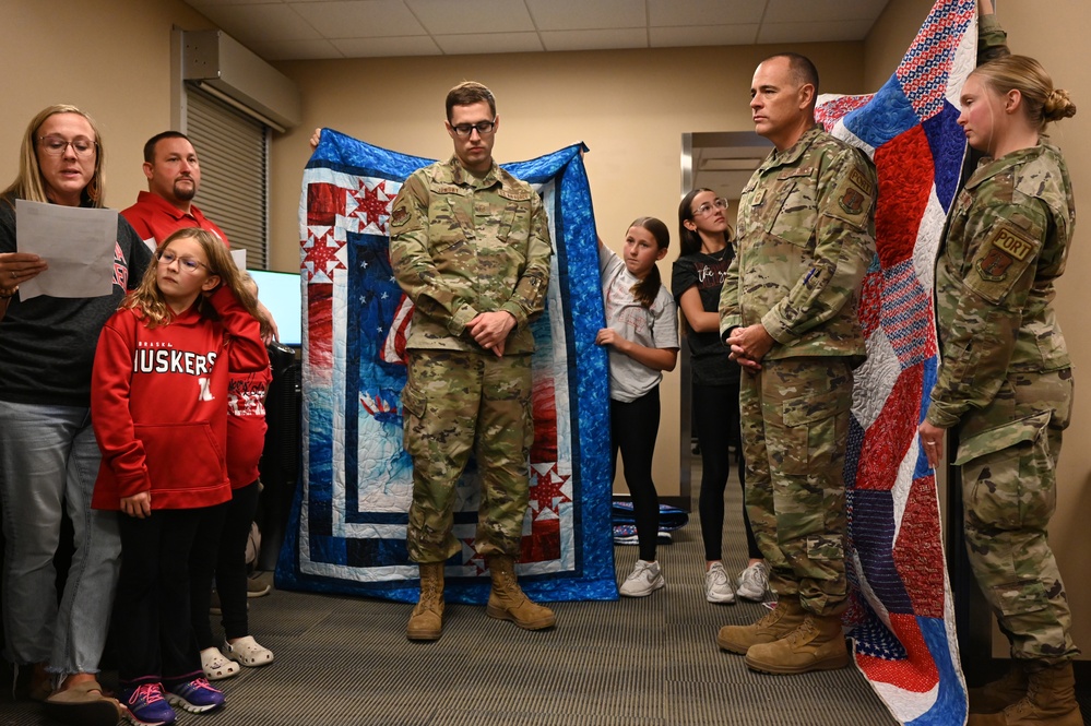 Family awards Quilts of Valor to Airmen