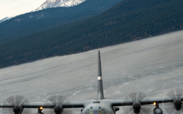 Military spouses take flight on Nevada Air Guard C-130
