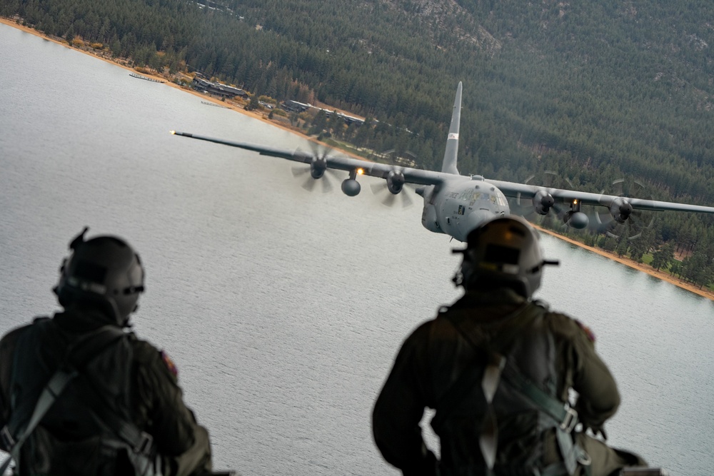 Military spouses take flight on Nevada Air Guard C-130