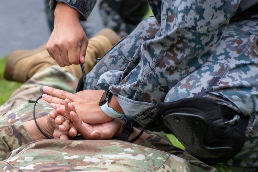 374 SFS, JASDF, JGSDF team up for bilateral exercise Guard and Protect in support of Keen Sword 25