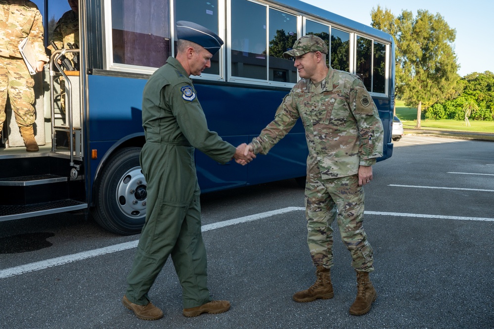 New USFJ/5AF Commander visits Kadena