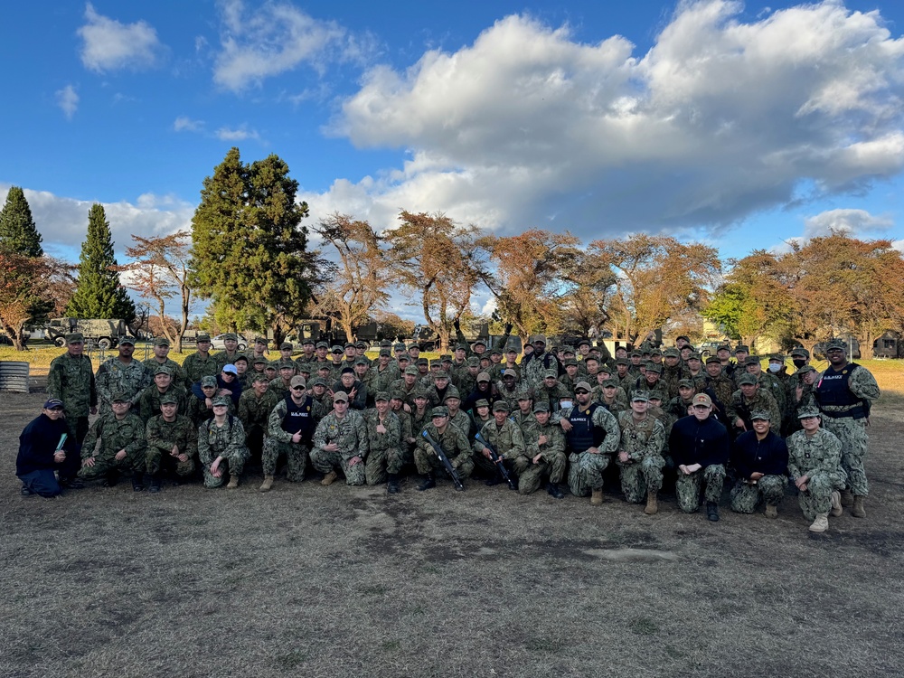 Sailors and JGSDF Soldiers Practice Tactical Training During Keen Sword 25