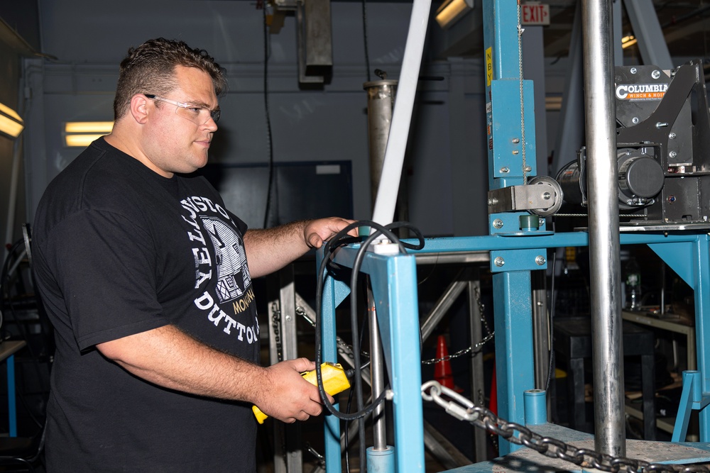 Electronics Mechanic At Work