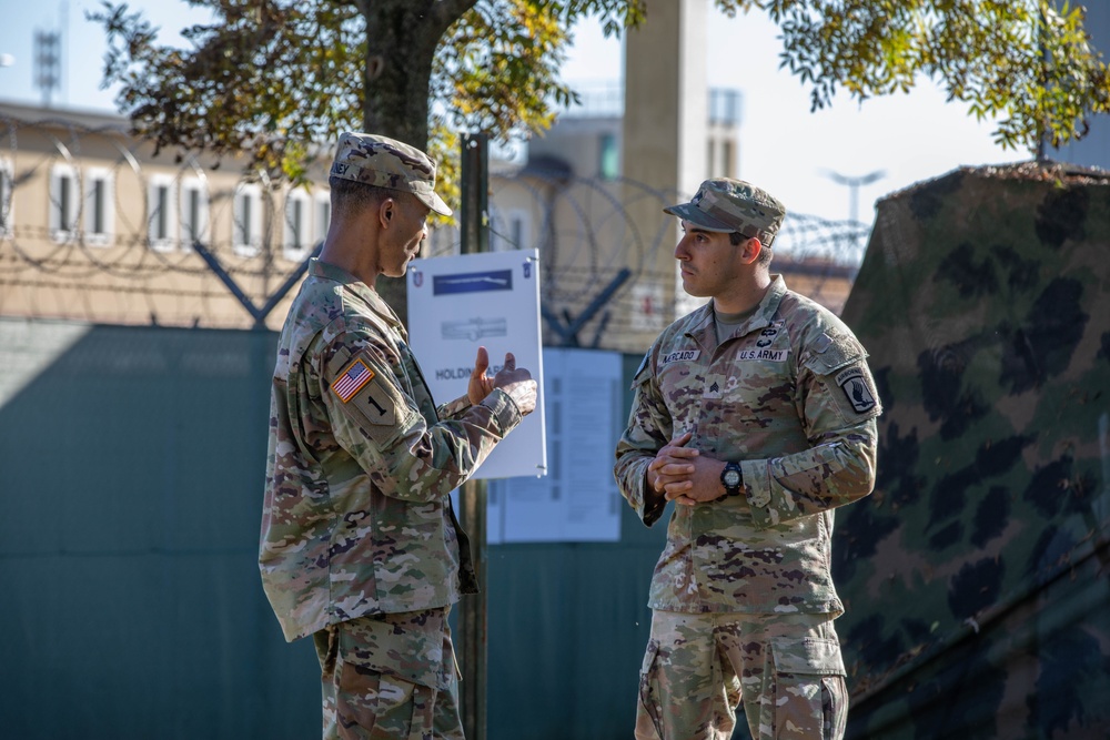 U.S. Army Maj. Gen. Andrew C. Gainey visits a lane during E3B train-up