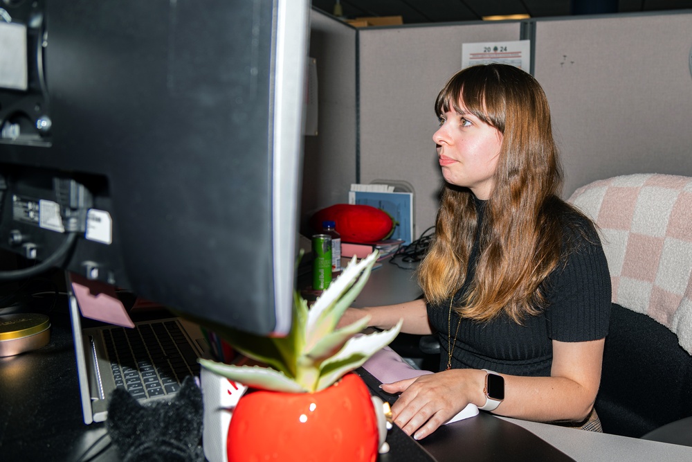 PNSY C611 S60 Workers