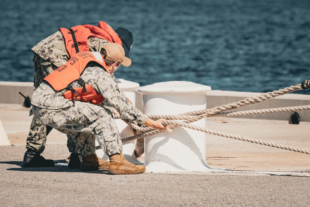 USS The Sullivans (DDG 68) departs NAVSTA Mayport for scheduled deployment