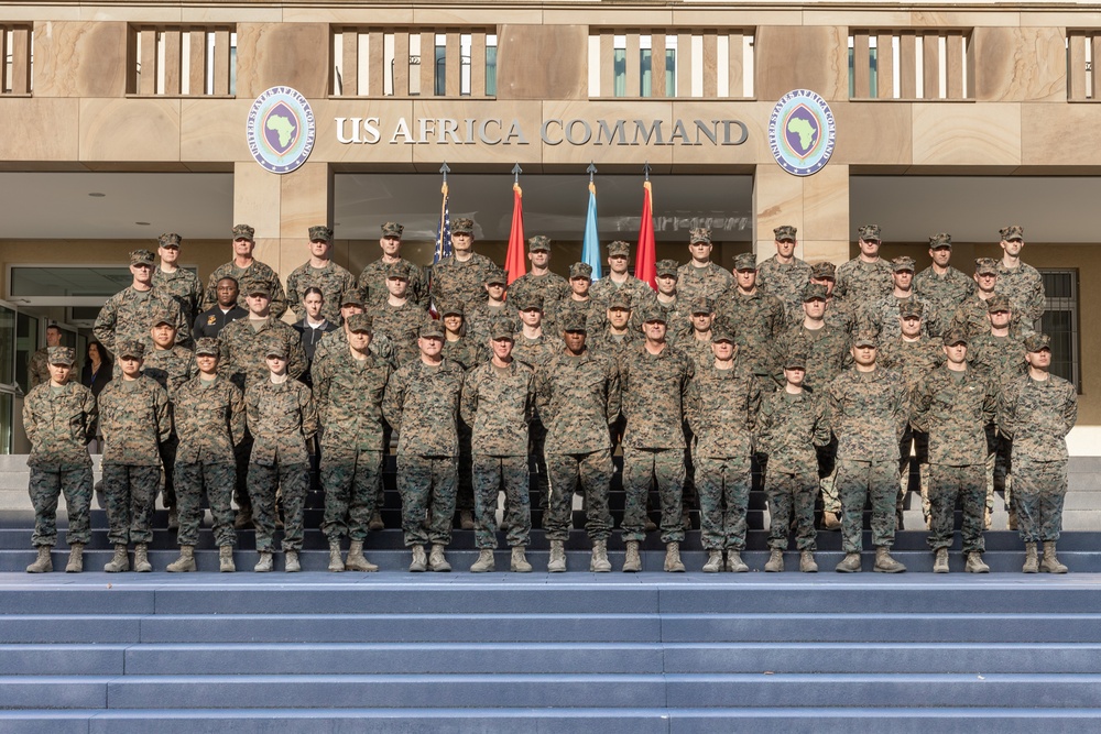 Commandant, Gen. Smith, Visits Stuttgart