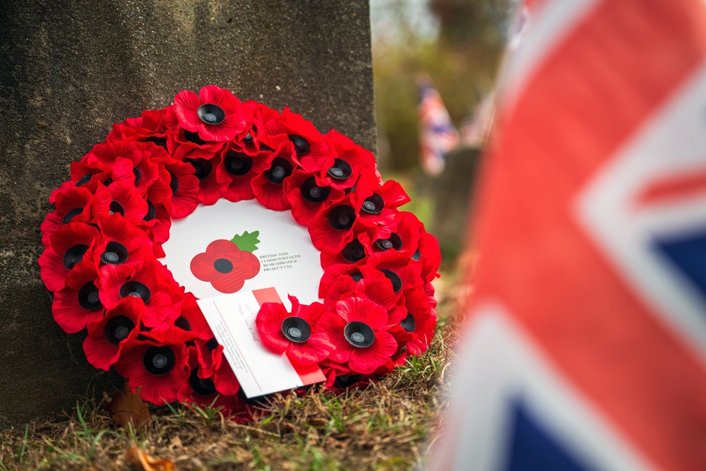 British Consul General Attends Wreath Laying Ceremony at PNSY