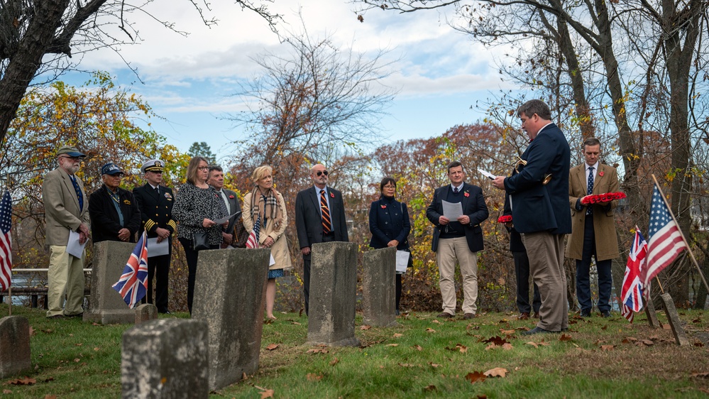 British Consul General Attends Wreath Laying Ceremony at PNSY