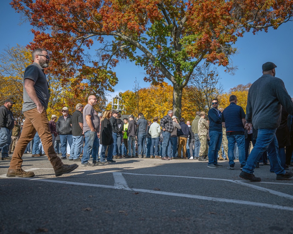 PNSY Hosts PROS on the Mall Event