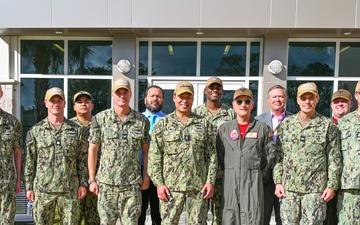 Rear Adm. Epps visits NAVSUP FLCJ for first time