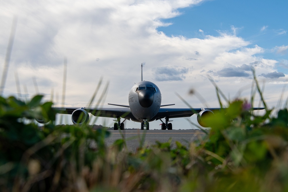 104th Fighter Wing thanks members' employers and families during ESGR flights, boosts mission and community support