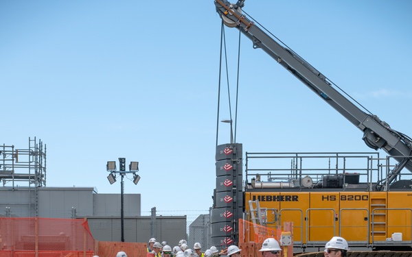 Adm. Caudle Visits Portsmouth Naval Shipyard