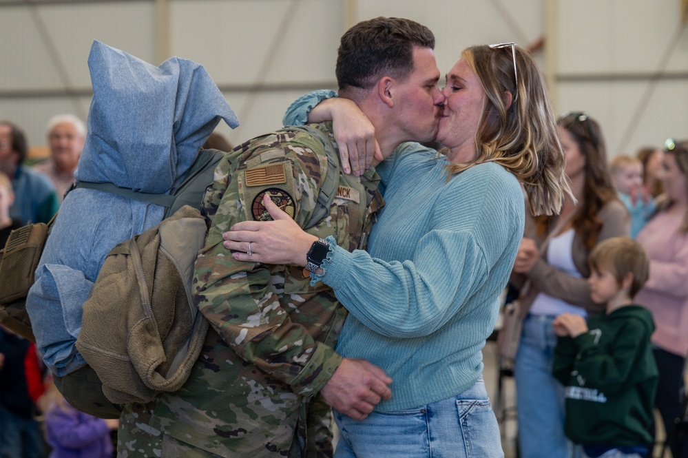 Deployed Airmen return home to Grissom