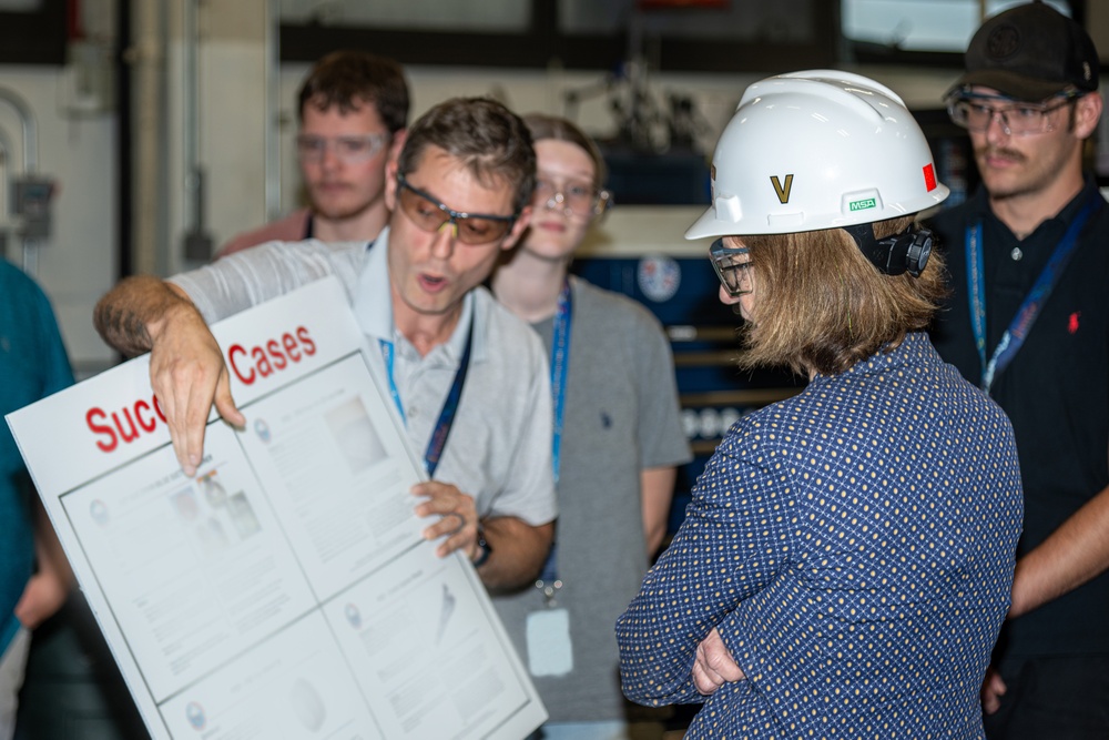 Kathleen Kennedy Townsend Visits PNSY