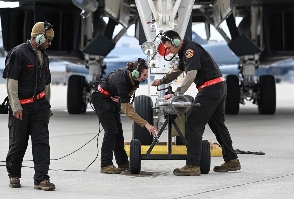 Ellsworth B-1B Lancers complete a Conus-to-Conus mission