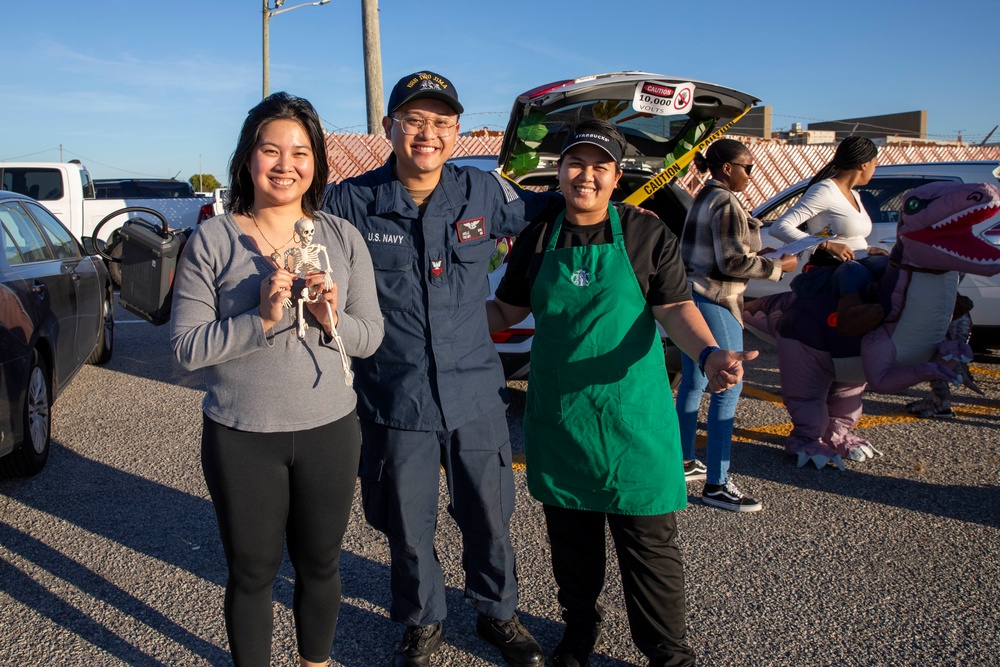 USS Iwo Jima Trunk or Treat