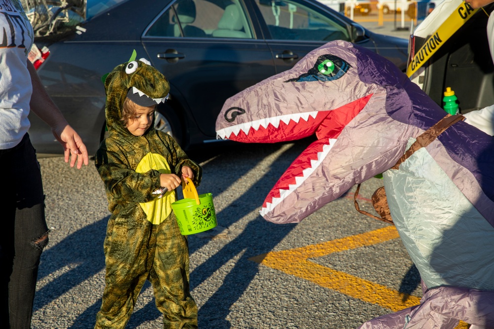 USS Iwo Jima Trunk or Treat