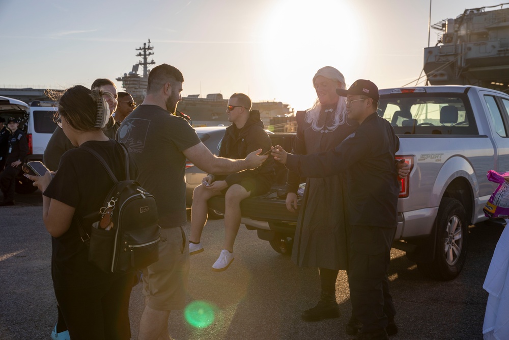 USS Iwo Jima Trunk or Treat