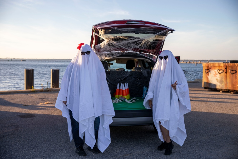 USS Iwo Jima Trunk or Treat