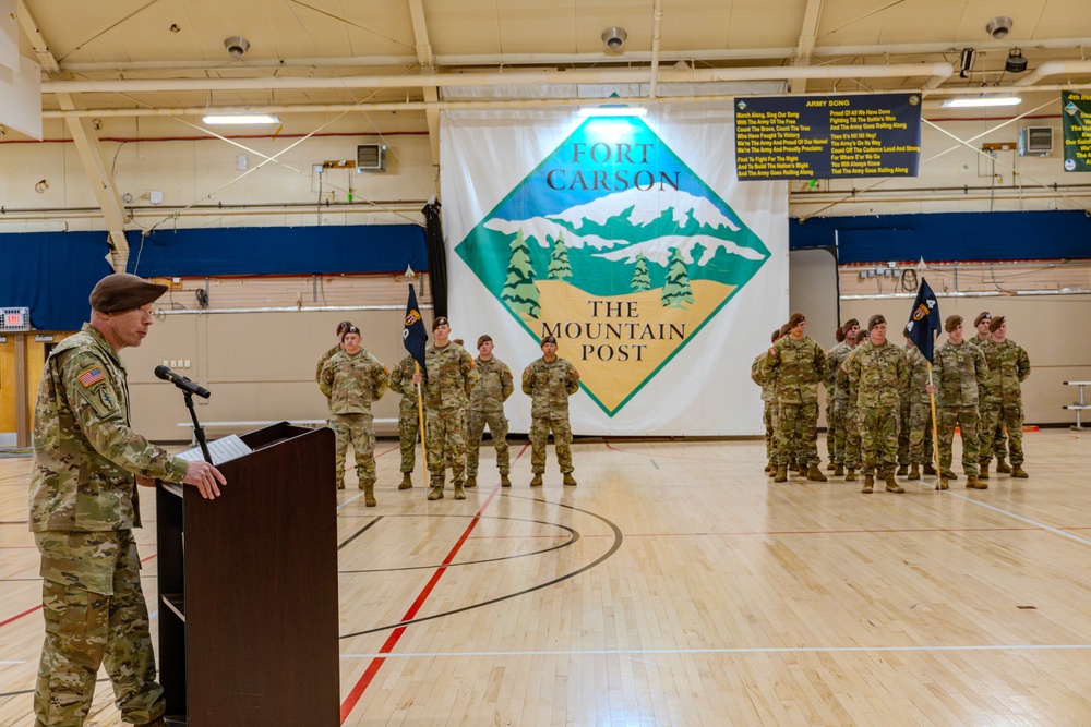 1st Battalion, 4th SFAB Cases Colors for Deployment to EUCOM