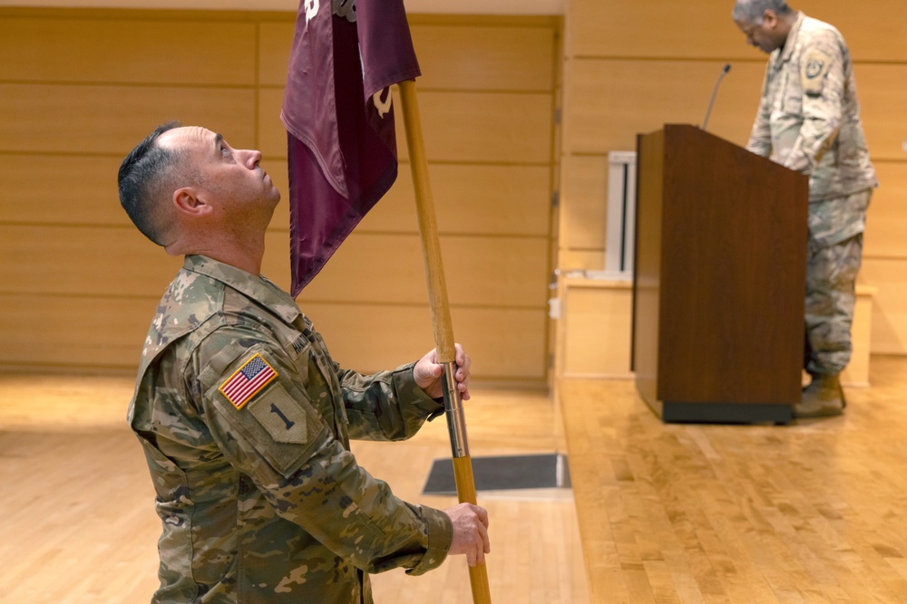 Walter Reed Army Institute of Research, Headquarters and Headquarters Company, Change of Command and Assumption of Responsibility Ceremony