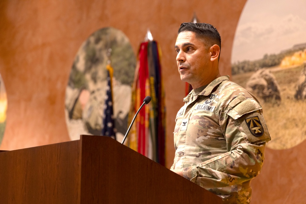 Walter Reed Army Institute of Research, Headquarters and Headquarters Company, Change of Command and Assumption of Responsibility Ceremony