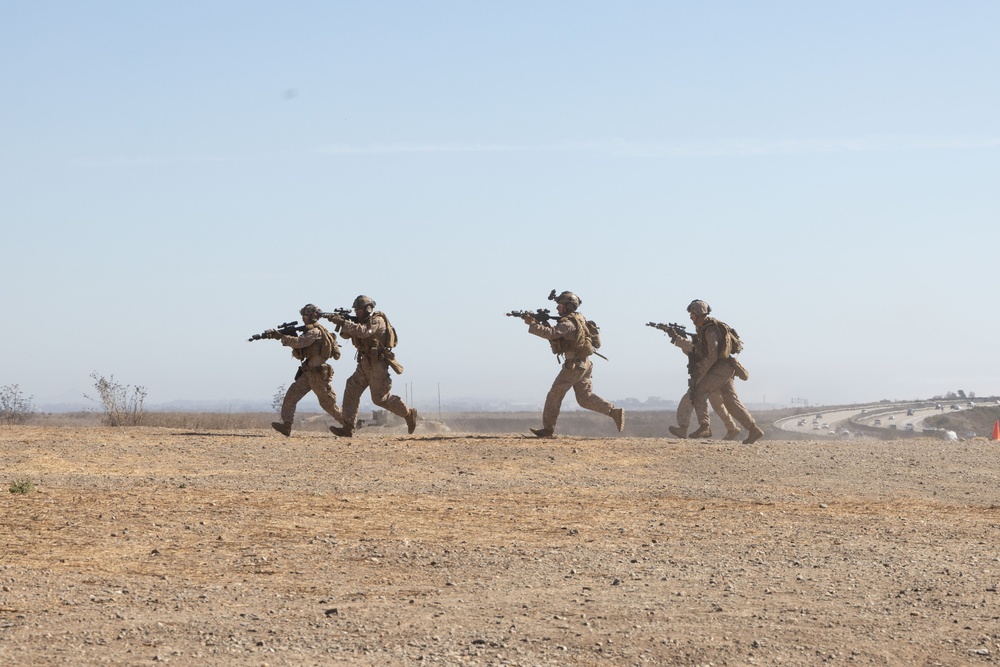 1st Bn., 7th Marines participates in mechanized raid course