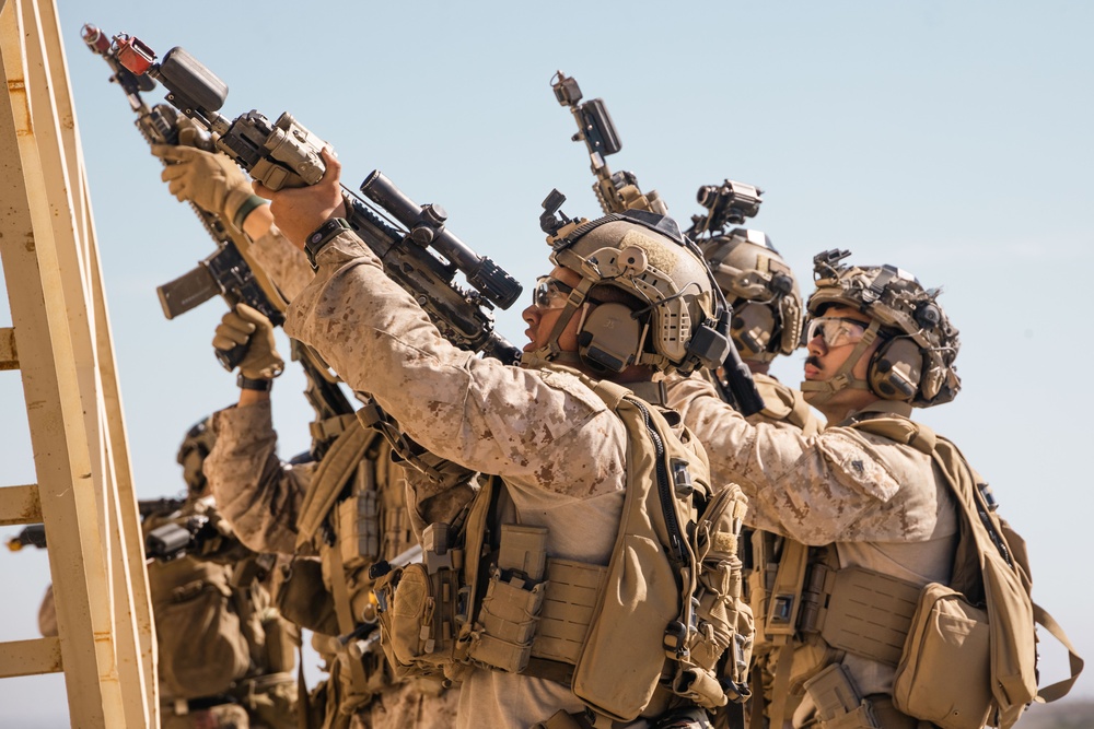 1st Bn., 7th Marines participates in mechanized raid course