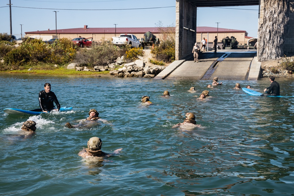 1st Bn., 7th Marines participates in ACV return to water operations training