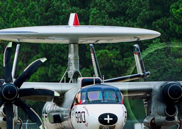 VAW-123 Sends their Last E-2C Hawkeye to the Boneyard