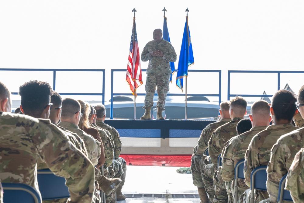 Gen. Anthony Cotton visits Whiteman Air Force Base