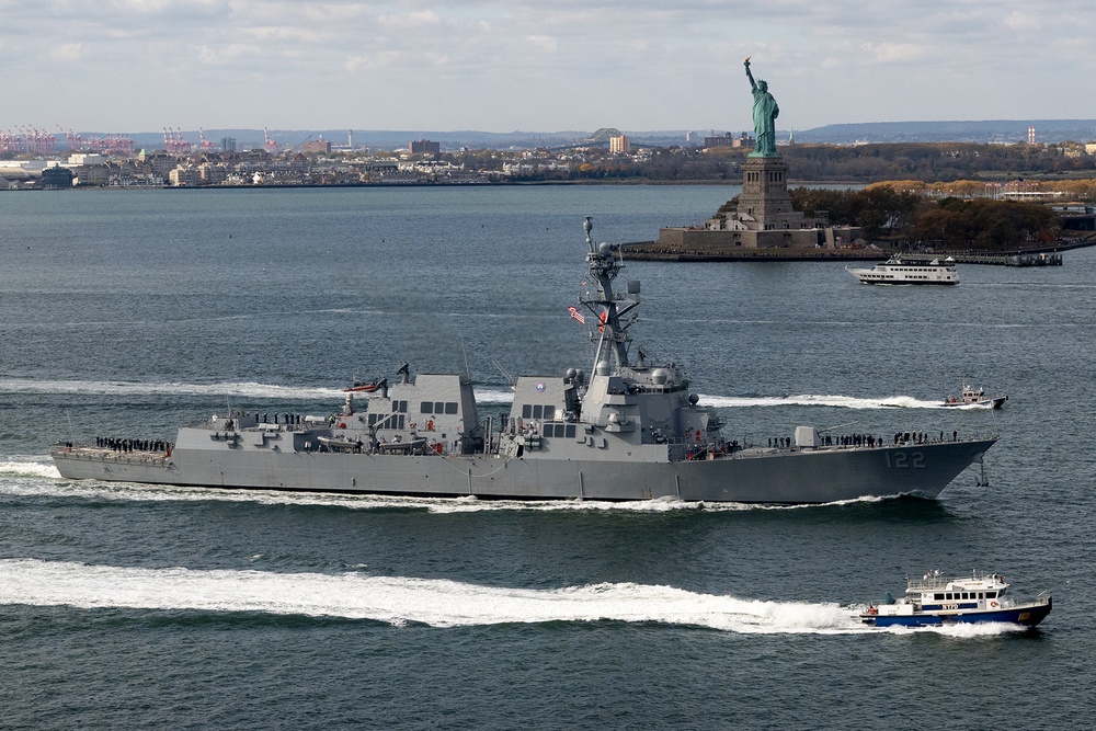 USS John Basilone Arrives for Commissioning In NYC